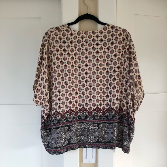 Patterned Kimono - Picture 2 of 4